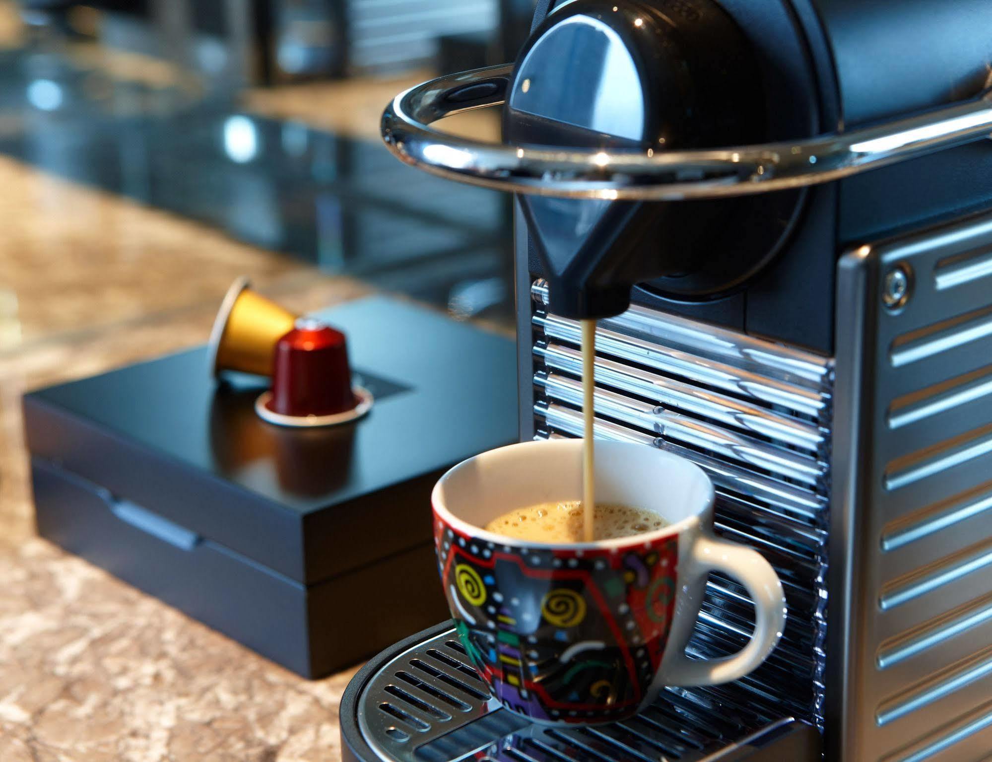 험블 하우스 타이페이 호텔 타이베이 외부 사진 A Nespresso machine